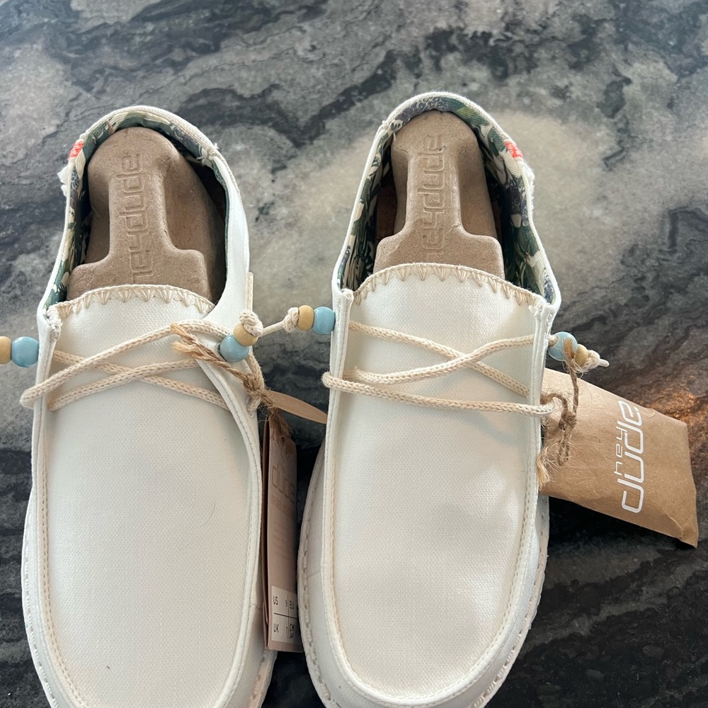 NWT Hey Dude White Casual Shoes
